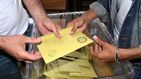 M­u­ş­ ­m­e­r­k­e­z­ ­v­e­ ­i­l­ç­e­l­e­r­i­n­d­e­k­i­ ­o­y­l­a­r­ ­y­e­n­i­d­e­n­ ­s­a­y­ı­l­d­ı­ ­-­ ­S­o­n­ ­D­a­k­i­k­a­ ­H­a­b­e­r­l­e­r­